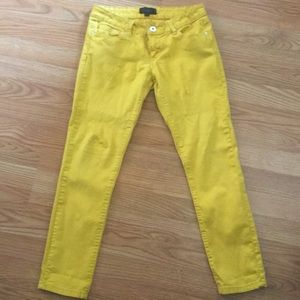 ••SOLD••Zenana Stretch Jeans